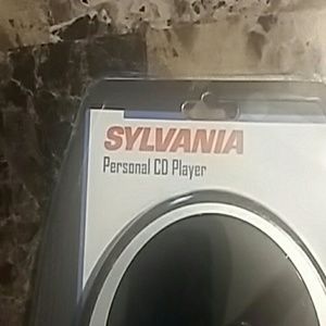 Portable cd player